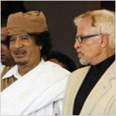 Gheddafi con Nuri Mesmari