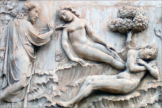 Eva viene generata dalla costola di Adamo (Lorenzo Maitani e bottega, dettaglio della facciata del duomo di Orvieto) CREAZIONE_DONNA.jpg