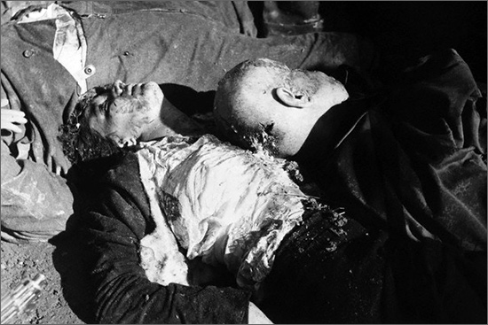 The bodies of Benito Mussolini and his mistress, Claretta Petacci, lying with other Fascists in the Loreto Square, Milan, 1945. Clara_Petacci.jpg