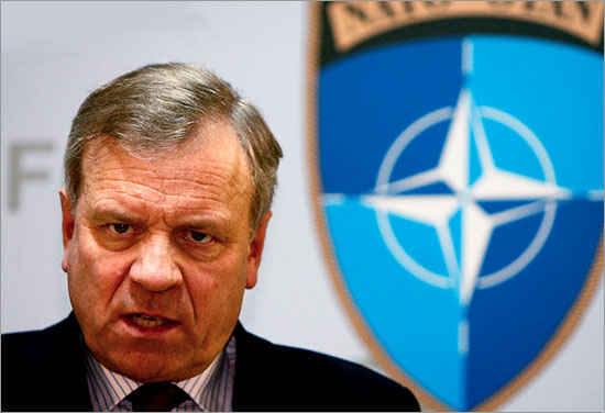 NATO Secretary General Jaap de Hoop Scheffer speaks during a news conference at the KFOR Headquarters in Pristina, Kosovo. During his visit, Jaap de Hoop Scheffer will meet with members of the Kosovo Unity Team led by Mr. Fatmir Sejdiu, President of Kosovo. Scheffer.jpg