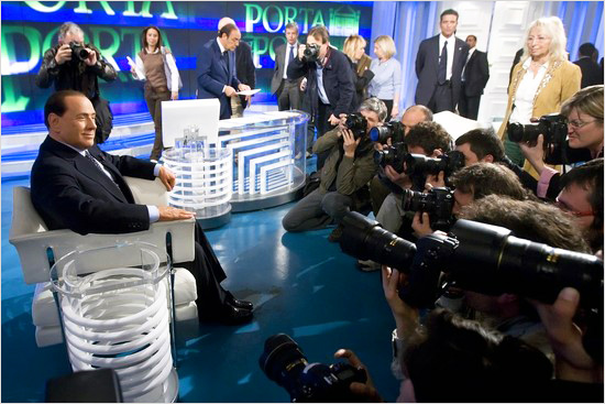 berlusconi_ipo-maniaco.jpg