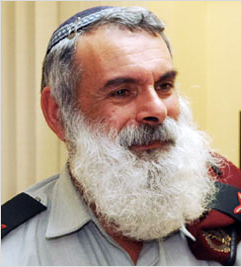 Il rabbino-capo dell’esercito Avichai Ronsky fanatismo_israele.jpg