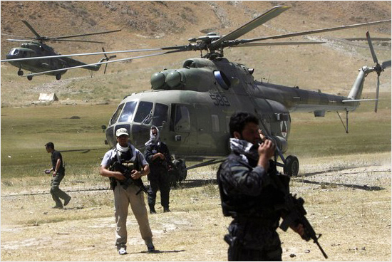 talebani_elicotteri_550.jpg