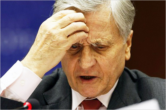 European Central Bank (ECB) President Jean-Claude Trichet testifies before the European Parliament's Committee on Economic and Monetary Affairs in Brussels January 21, 2009. uscire_euro.jpg